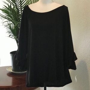 Moa Moa Woman Black Bell Sleeve Knit Sweater